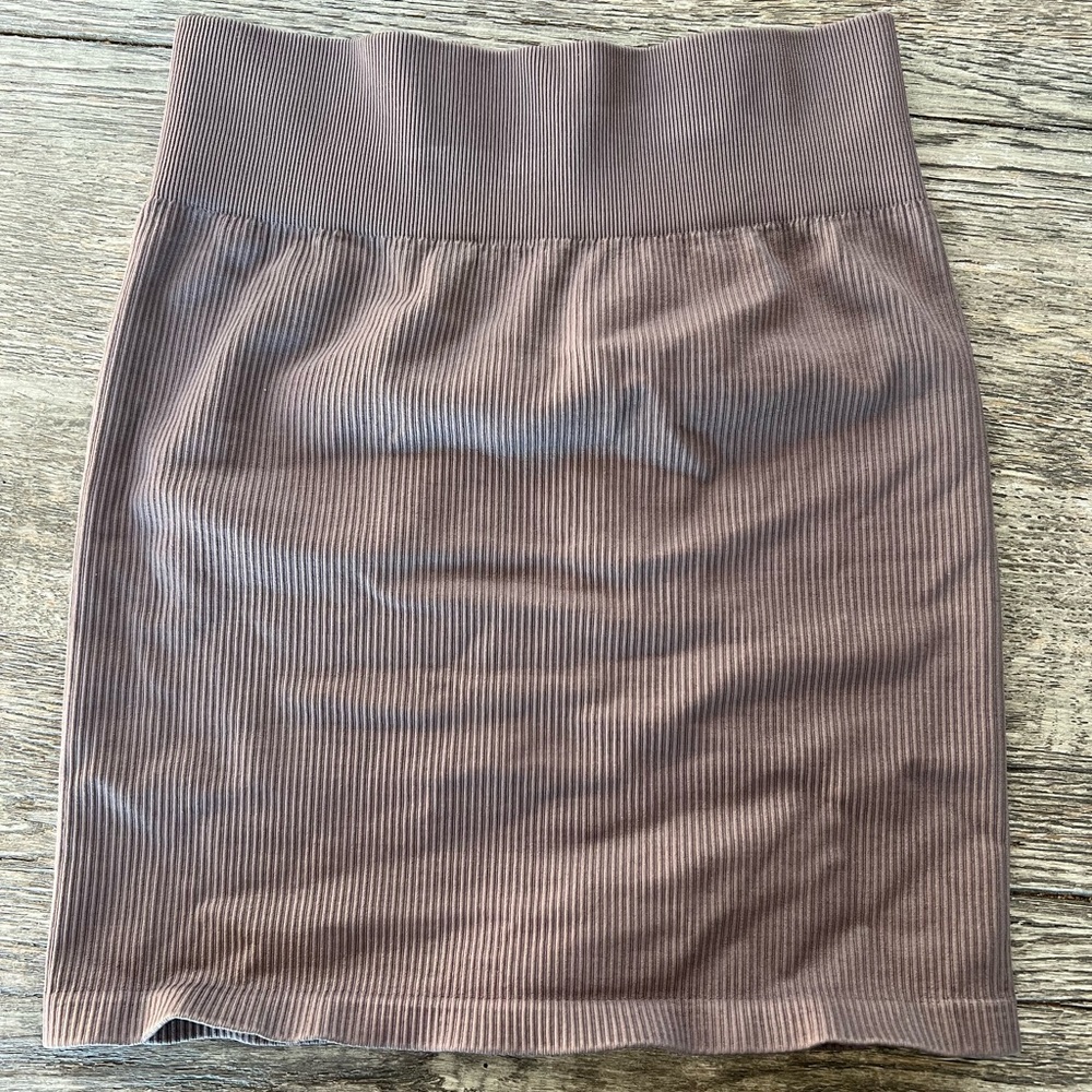 Ribbed Brown Skirt
